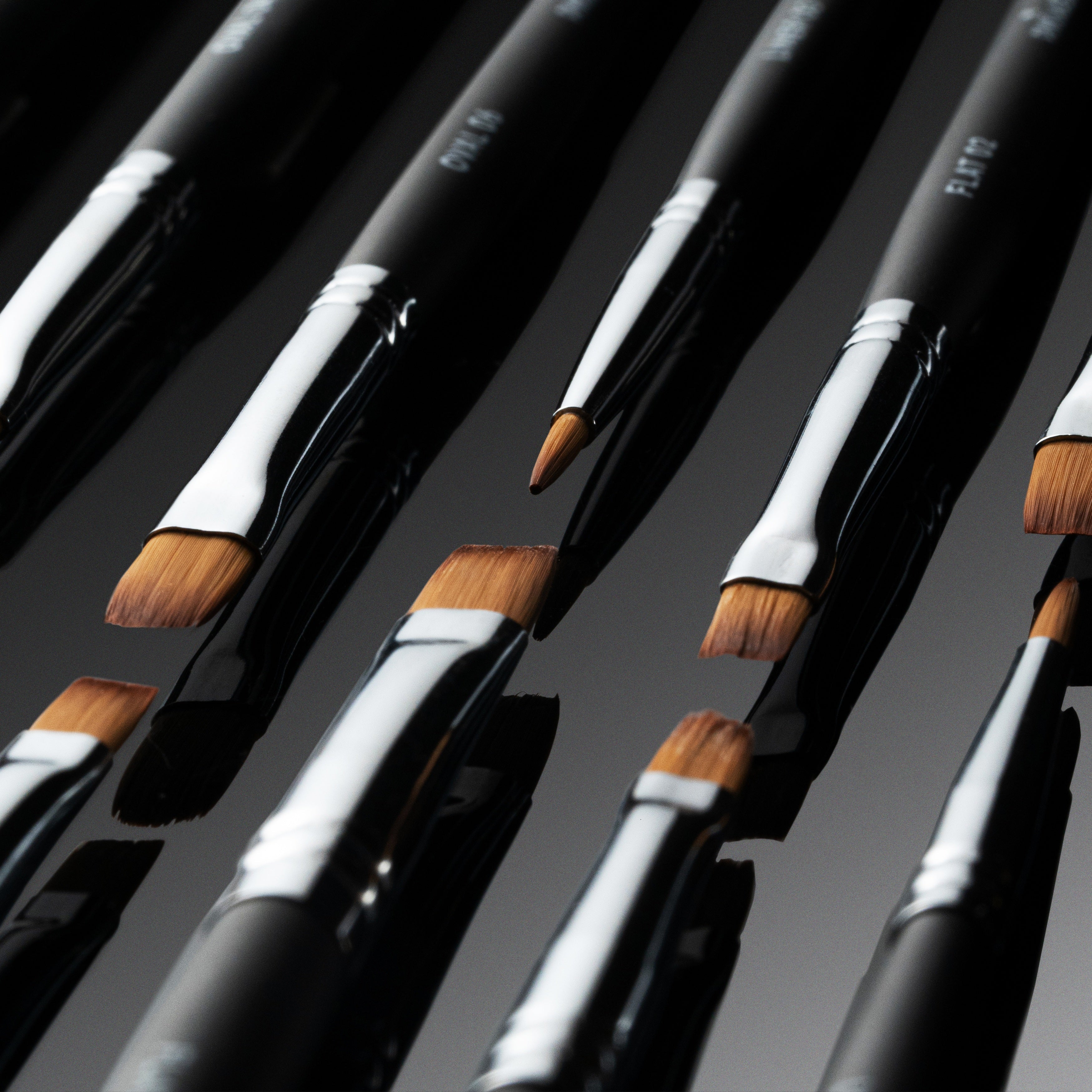 Pinceles de Nail Art: usos y cuidados