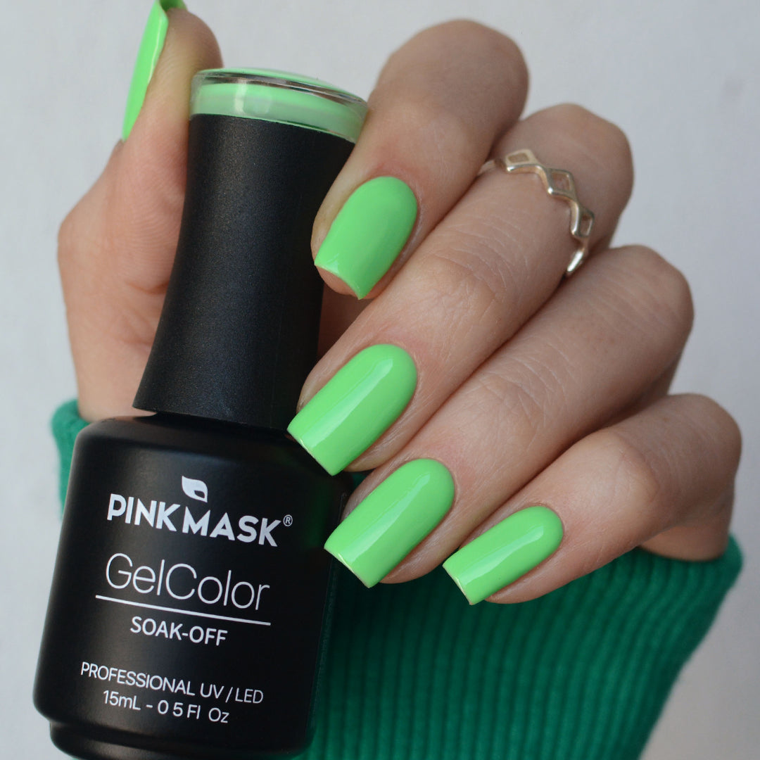 Gel de color It's Gonna Be Me de Mi Tienda, esmalte en gel con acabado brillante para uñas.