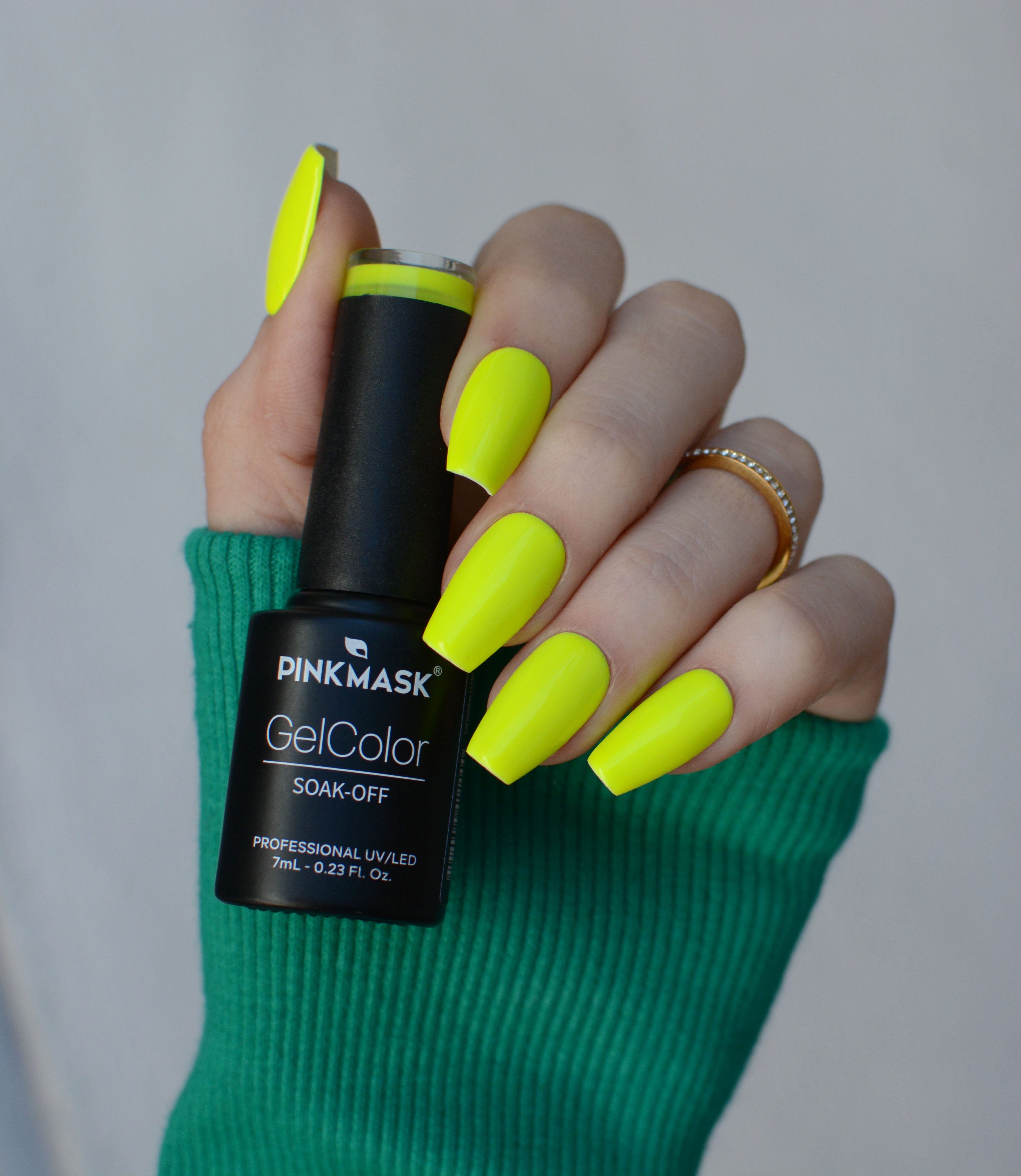 Gel color amarillo vívido de 7ml de Mi tienda, frasco con gel de color brillante y vibrante para uñas.
